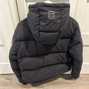 Aritzia Super Puff Shorty